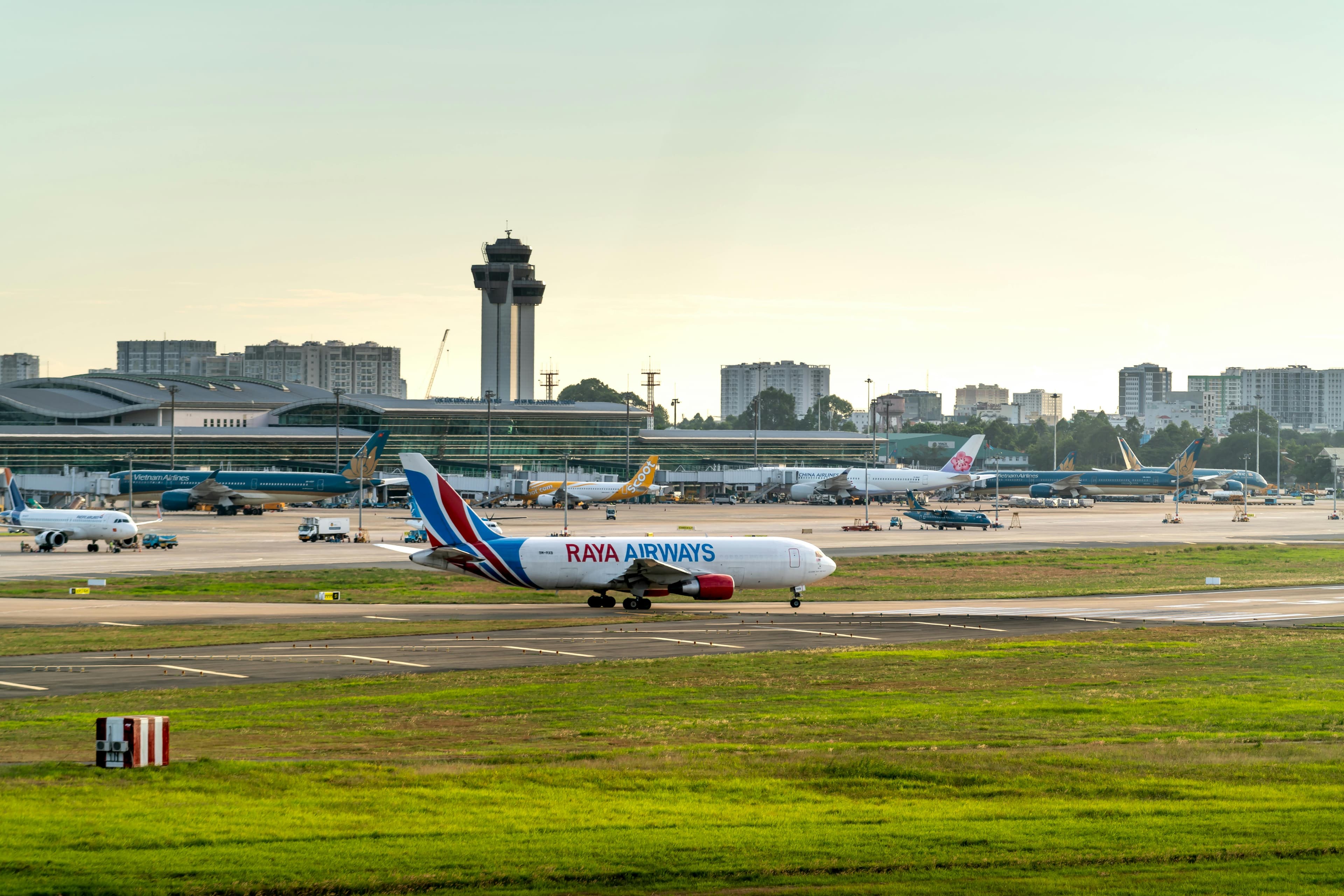 Global travel network